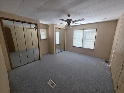 28 Lane E Lane Coventry RI 02816