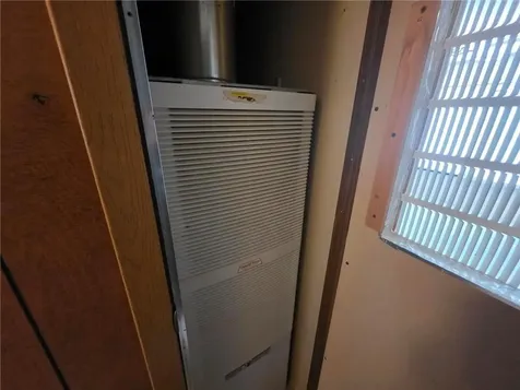 28 Lane E Lane Coventry RI 02816