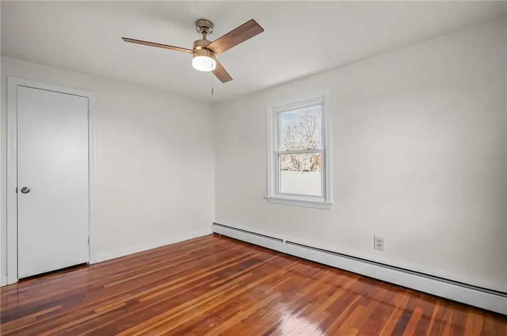 19 Salem Avenue Cranston RI 02920