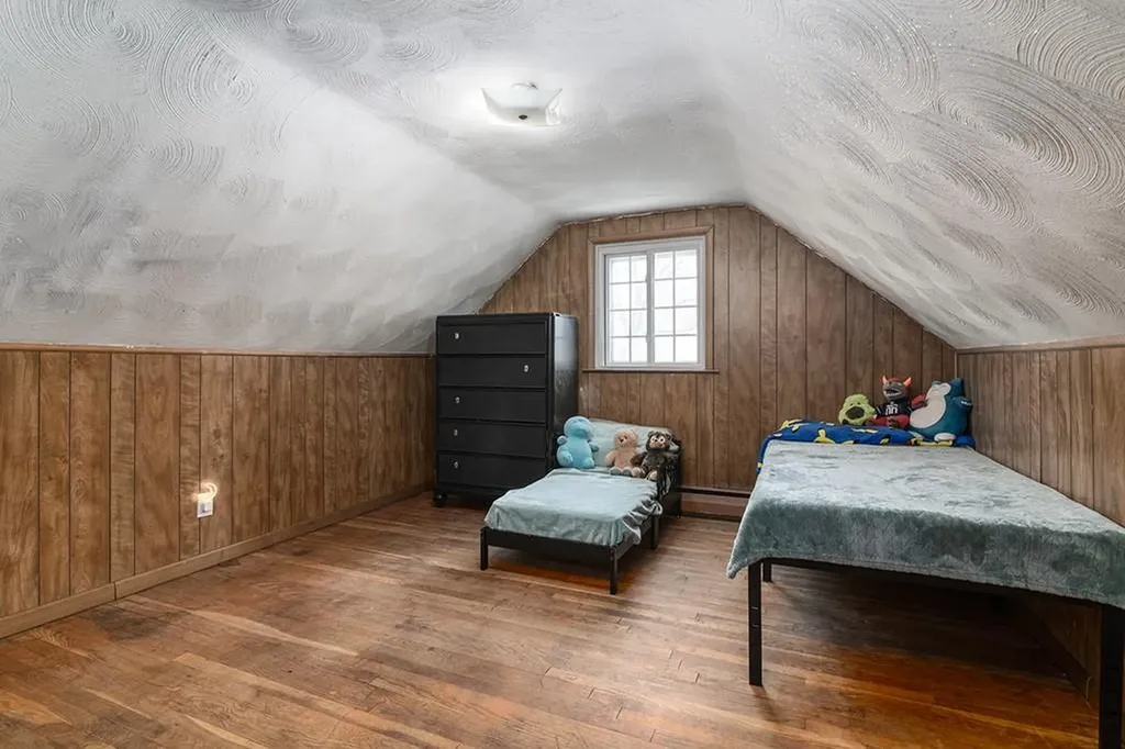 90 Massachusetts Avenue Warwick RI 02888