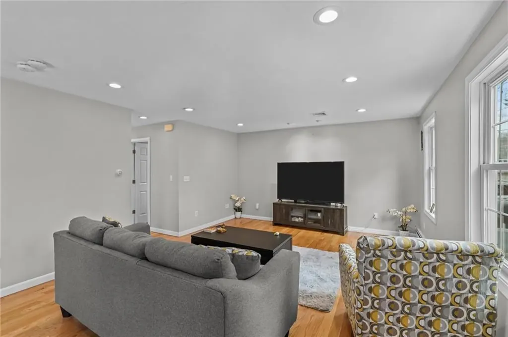 79 Coral Road North Attleboro MA 02760