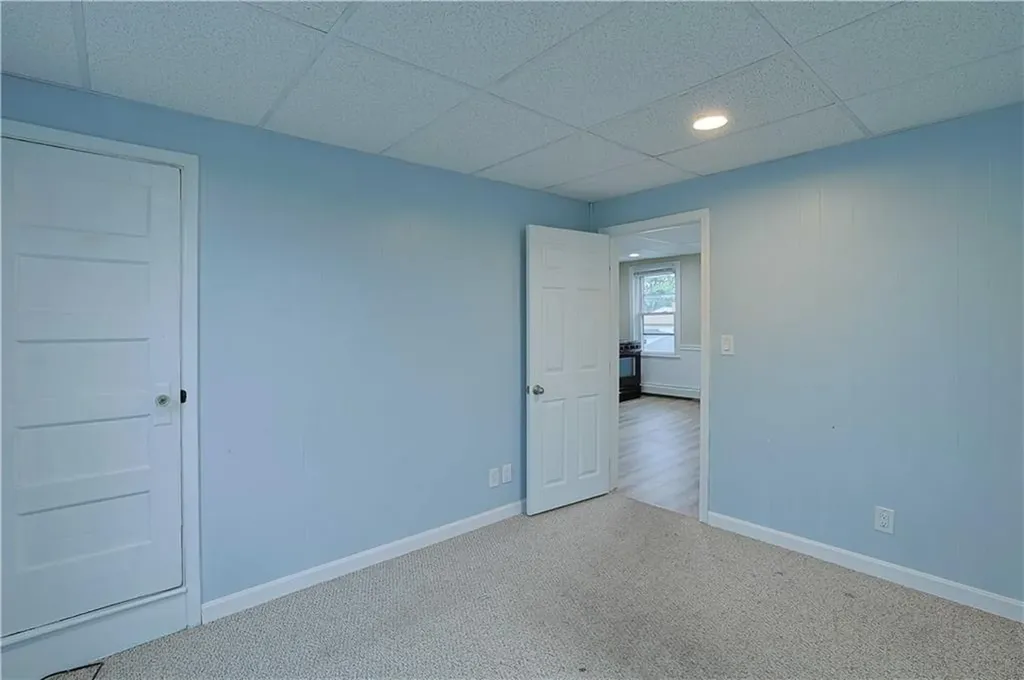 156 Urban Avenue North Providence RI 02904