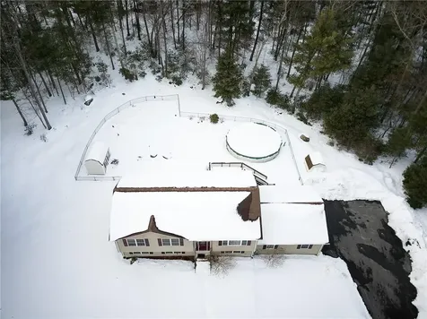 187 Plainfield Pike Scituate RI 02857