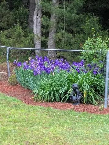 187 Plainfield Pike Scituate RI 02857