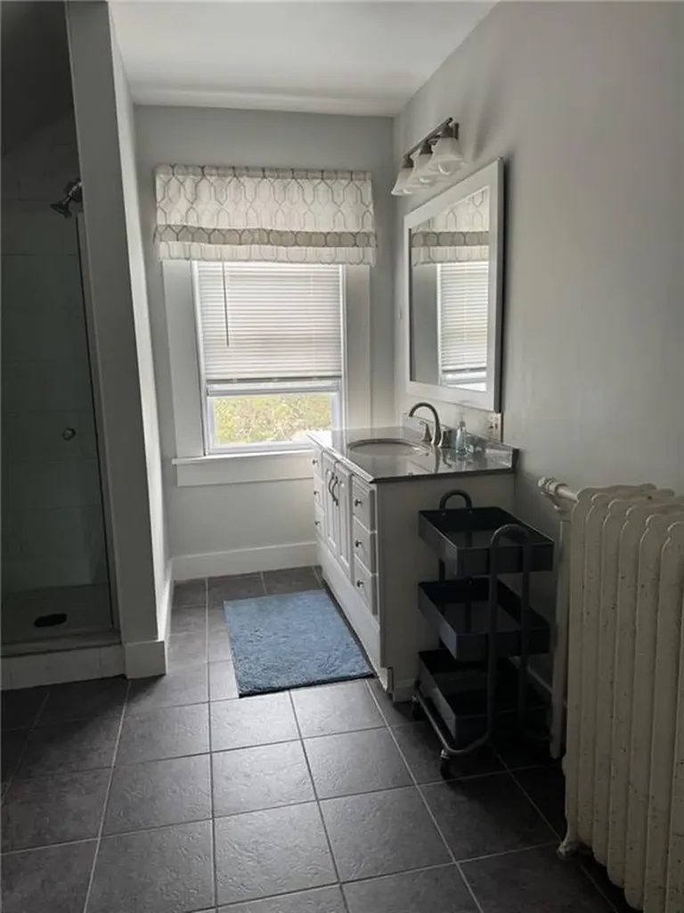 23 Carey Street Newport RI 02840