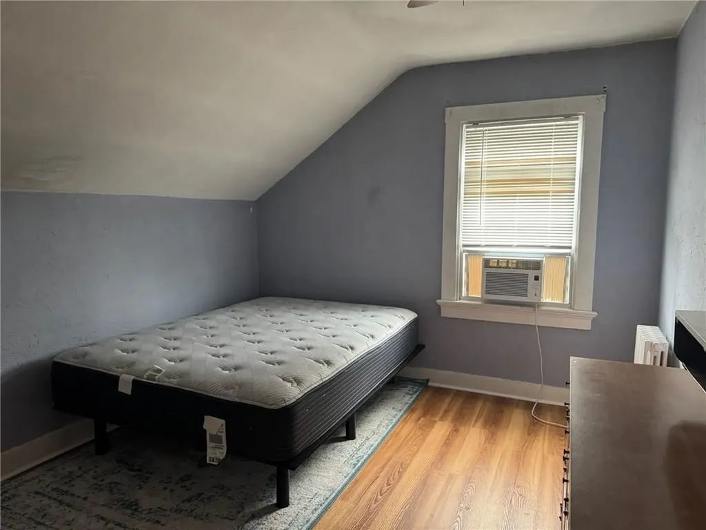 23 Carey Street Newport RI 02840