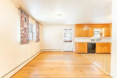 68 North Road Hopkinton RI 02833