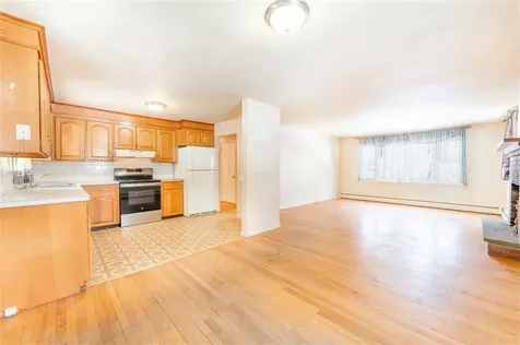 68 North Road Hopkinton RI 02833