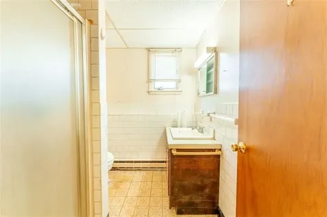 68 North Road Hopkinton RI 02833