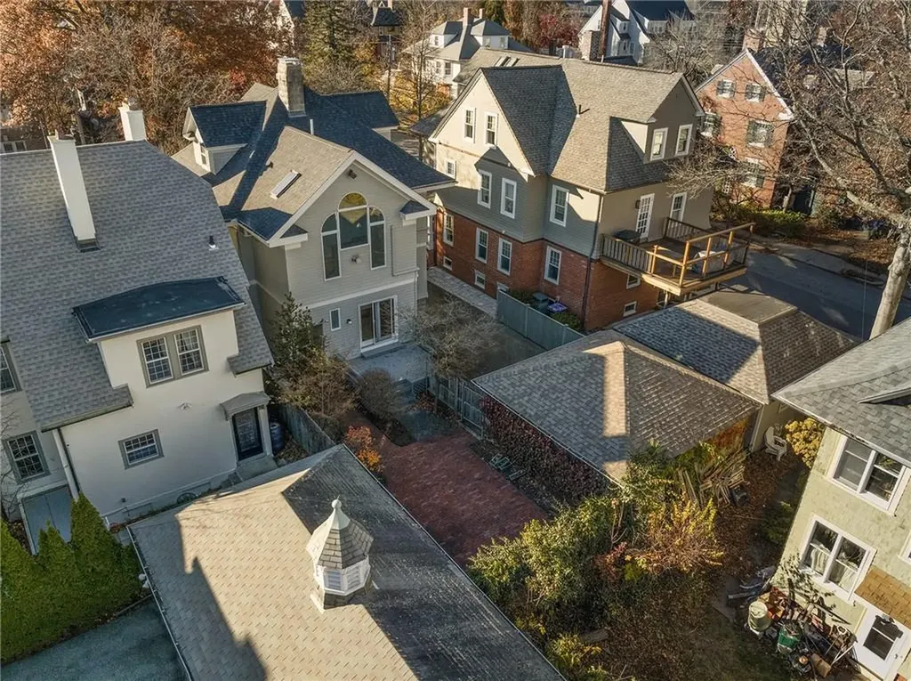 325 Wayland Avenue Providence RI 02906