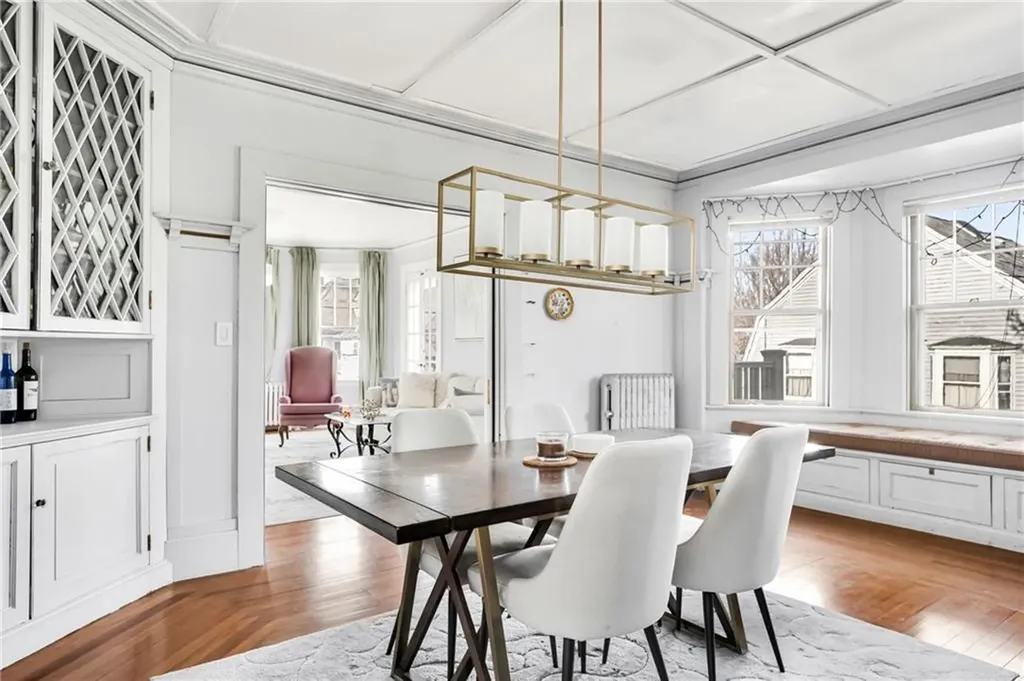 21 Elton Street Providence RI 02906