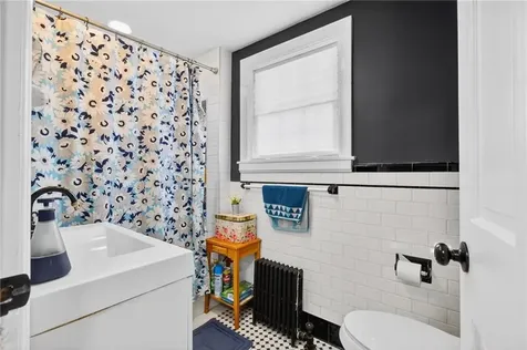 2941 Pawtucket Avenue East Providence RI 02915