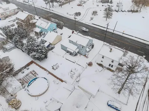 2941 Pawtucket Avenue East Providence RI 02915