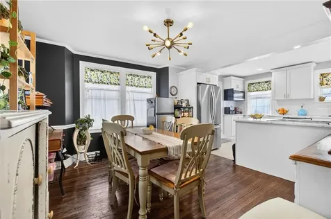 2941 Pawtucket Avenue East Providence RI 02915