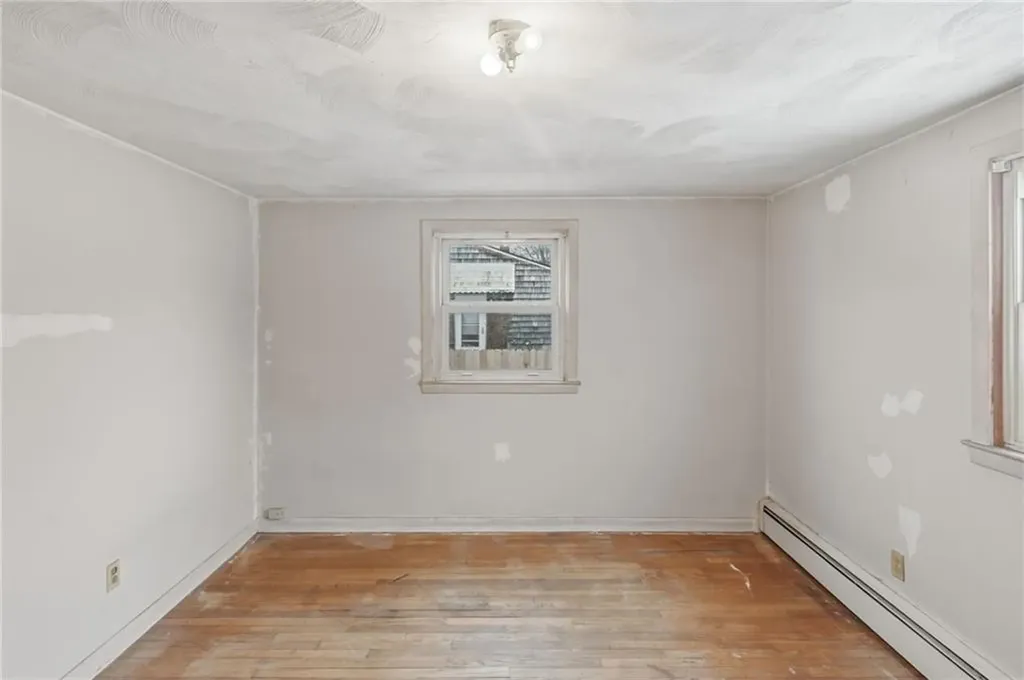 60 Duncan Road Warwick RI 02886
