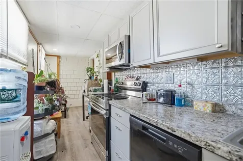 130 Water Street Warren RI 02885