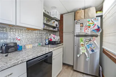 130 Water Street Warren RI 02885