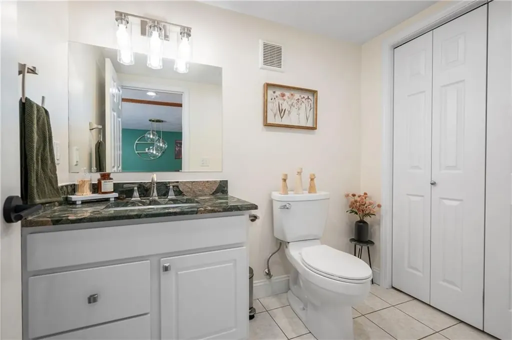 1 Tupperware Drive North Smithfield RI 02896