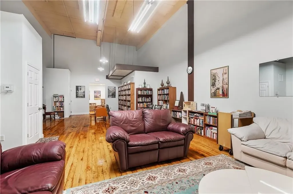 1 Tupperware Drive North Smithfield RI 02896