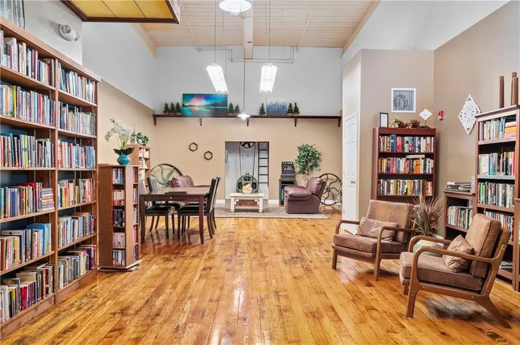 1 Tupperware Drive North Smithfield RI 02896