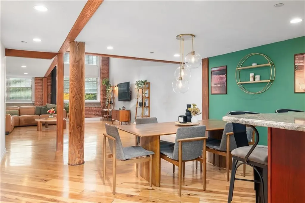 1 Tupperware Drive North Smithfield RI 02896