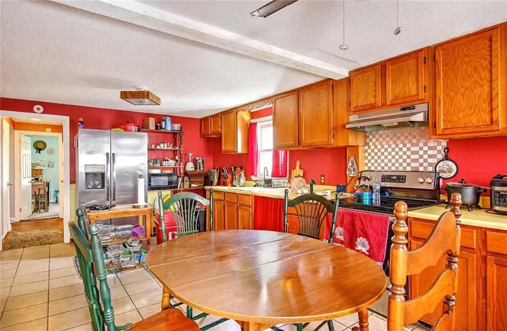 233 California Avenue Providence RI 02905