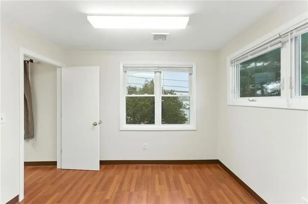 2789 Post Road Warwick RI 02886