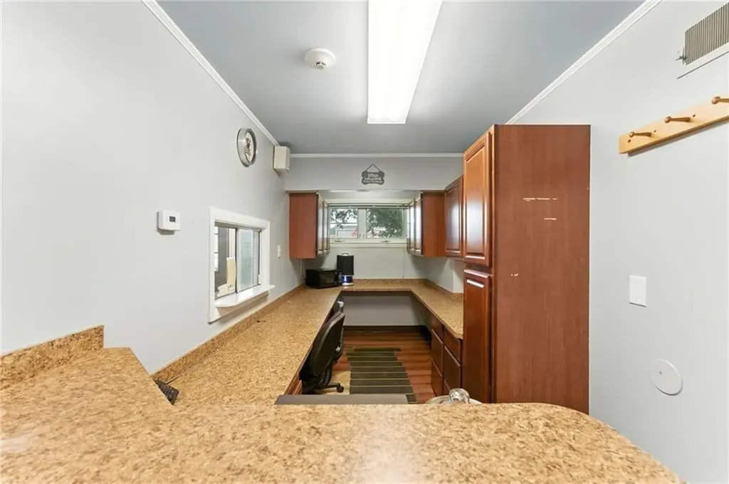 2789 Post Road Warwick RI 02886