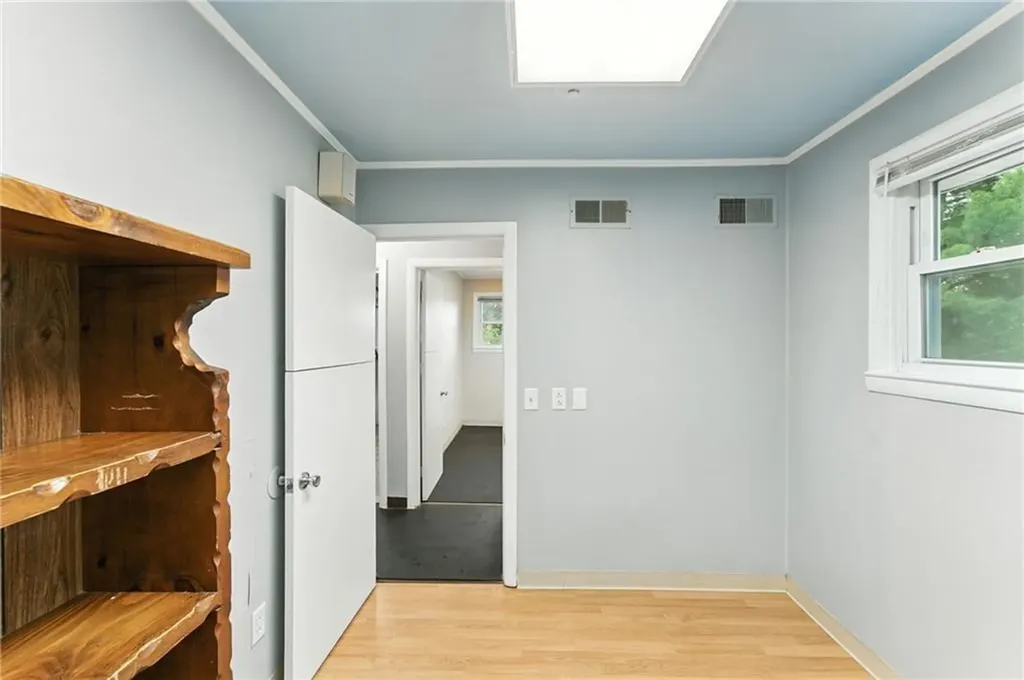 2789 Post Road Warwick RI 02886