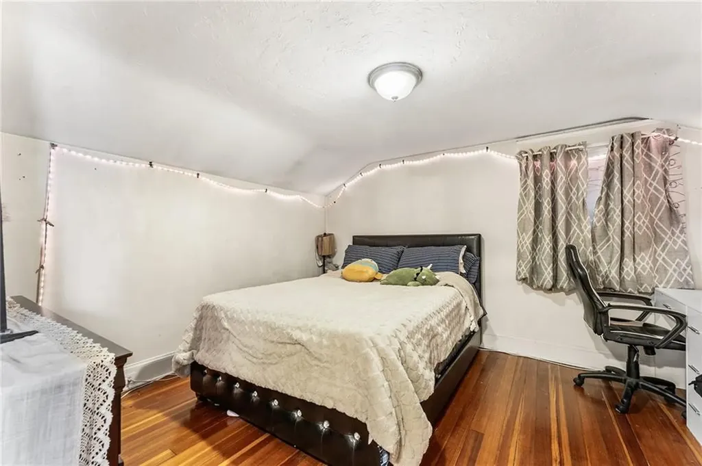 489 Benefit Street Pawtucket RI 02861