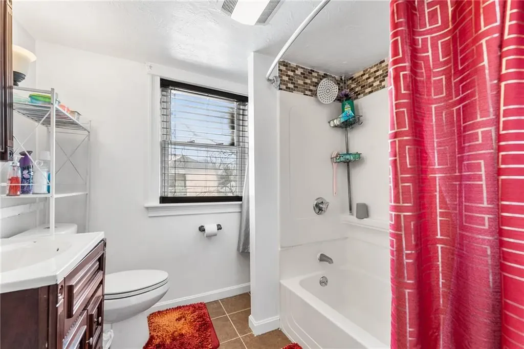 489 Benefit Street Pawtucket RI 02861