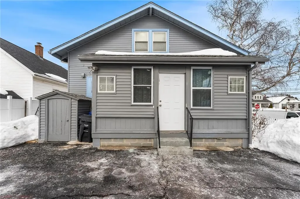 489 Benefit Street Pawtucket RI 02861