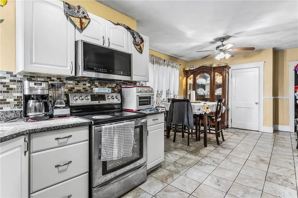 489 Benefit Street Pawtucket RI 02861