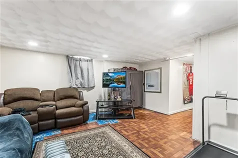 489 Benefit Street Pawtucket RI 02861