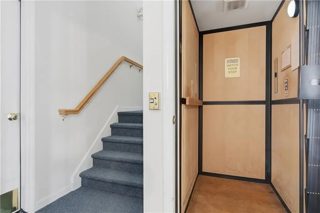 720 Putnam Pike Smithfield RI 02828