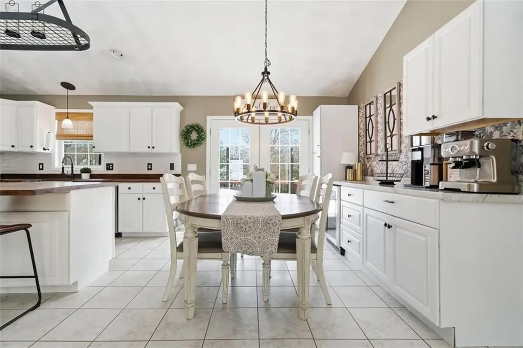 98 Cedar Grove Drive Exeter RI 02822