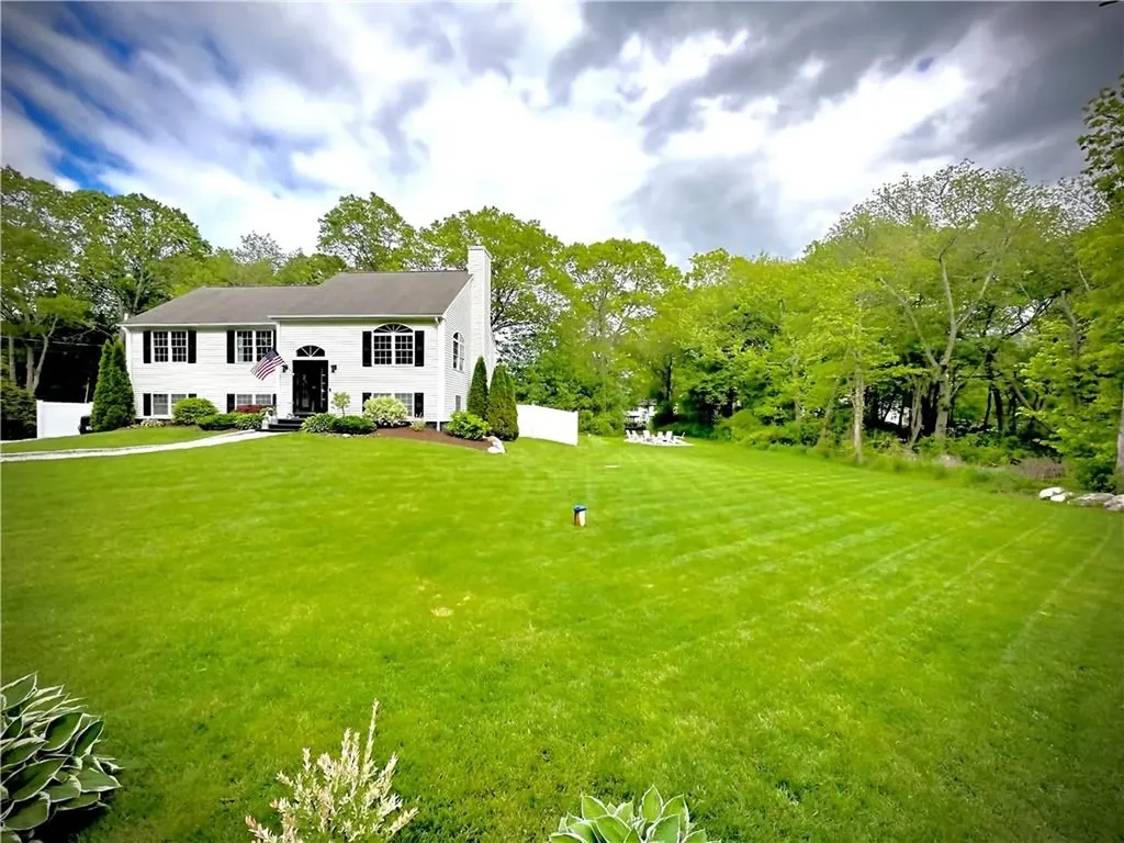98 Cedar Grove Drive Exeter RI 02822