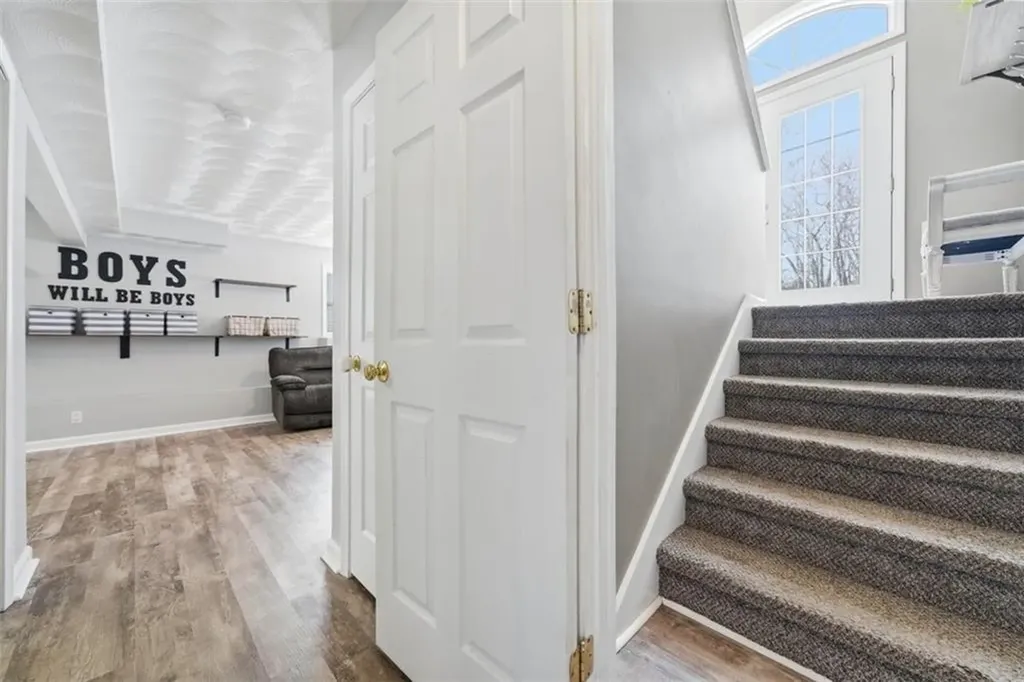 98 Cedar Grove Drive Exeter RI 02822