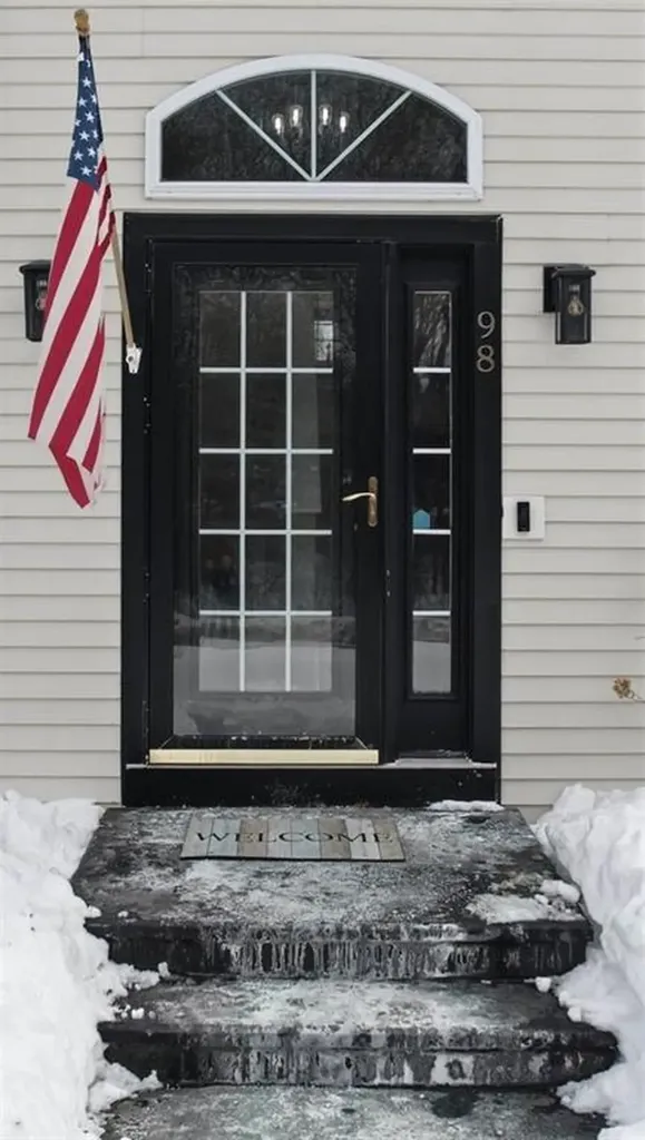 98 Cedar Grove Drive Exeter RI 02822