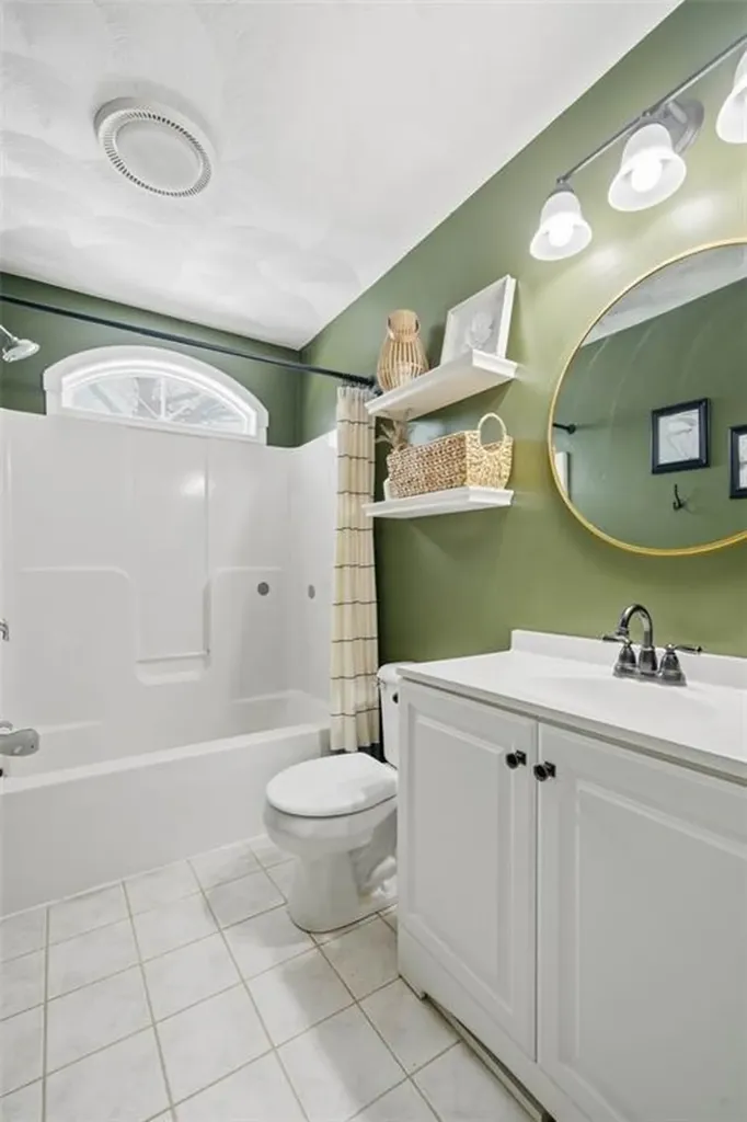 98 Cedar Grove Drive Exeter RI 02822