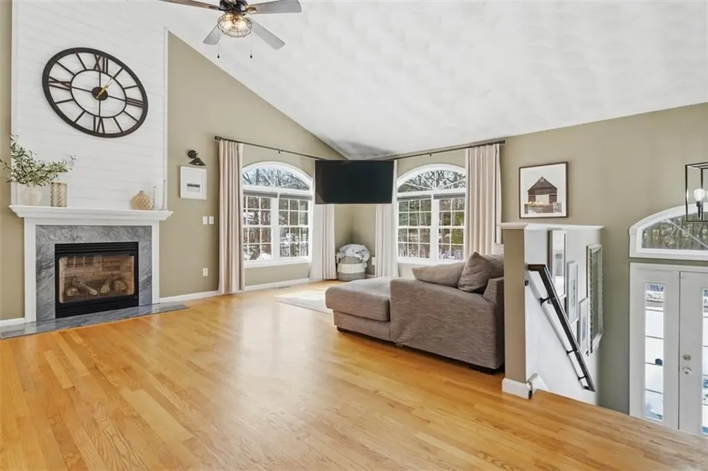 98 Cedar Grove Drive Exeter RI 02822