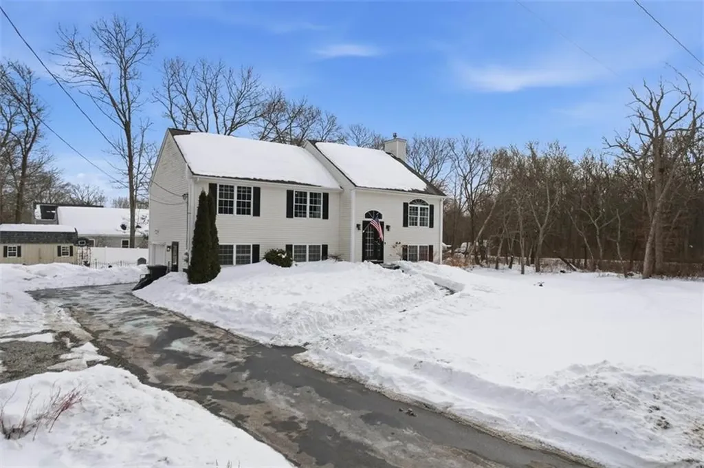 98 Cedar Grove Drive Exeter RI 02822