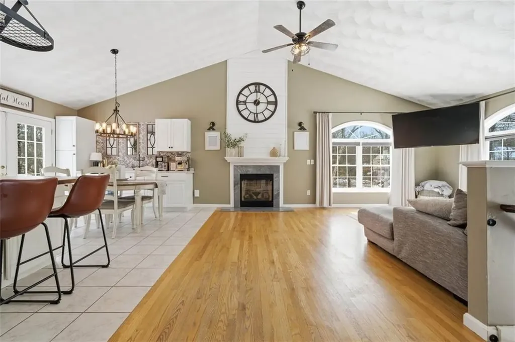 98 Cedar Grove Drive Exeter RI 02822
