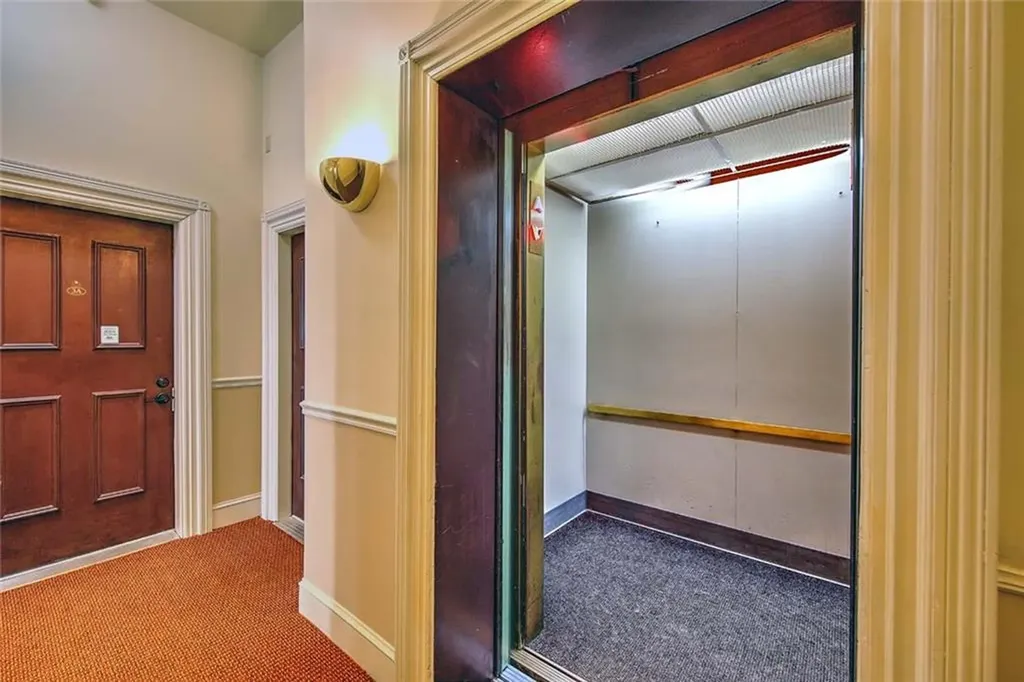 385 Westminster Street Providence RI 02903