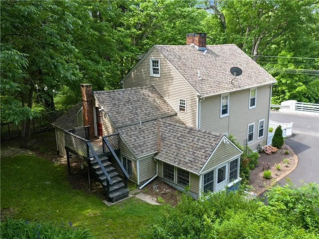 295 Main Street Cranston RI 02921