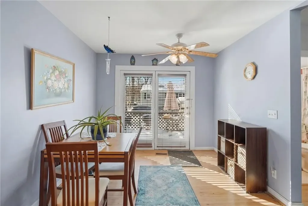 201 Hollis Avenue Warwick RI 02889