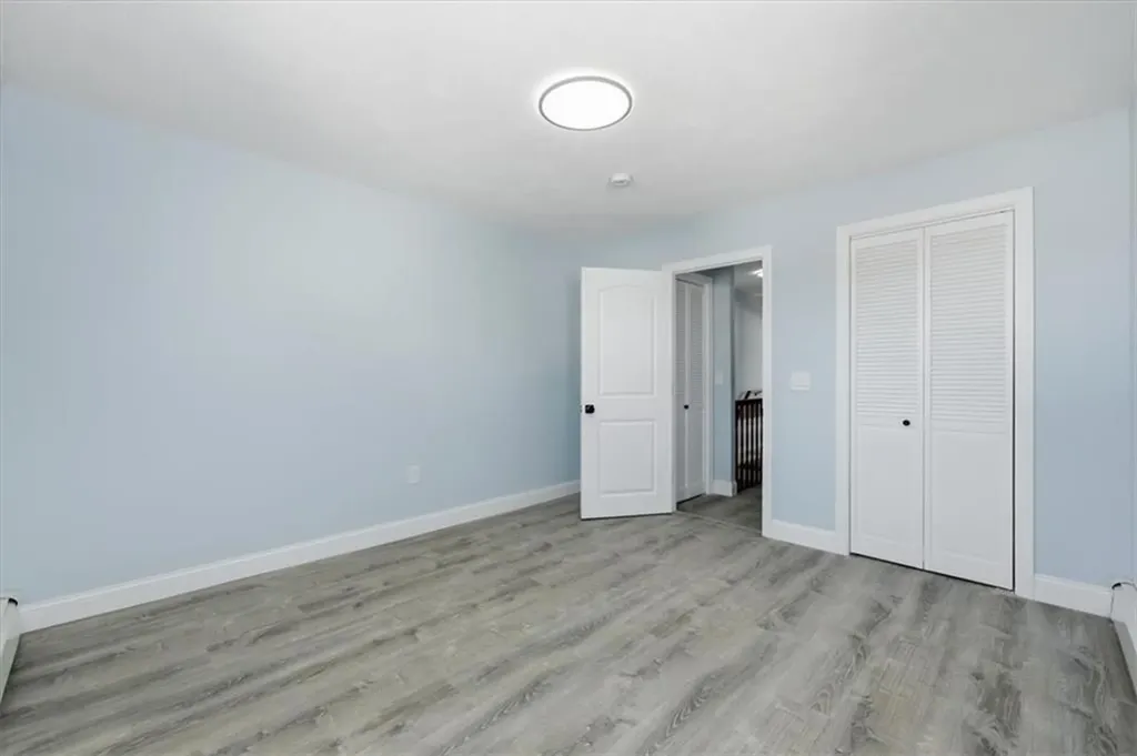 66 Glover Street Providence RI 02908