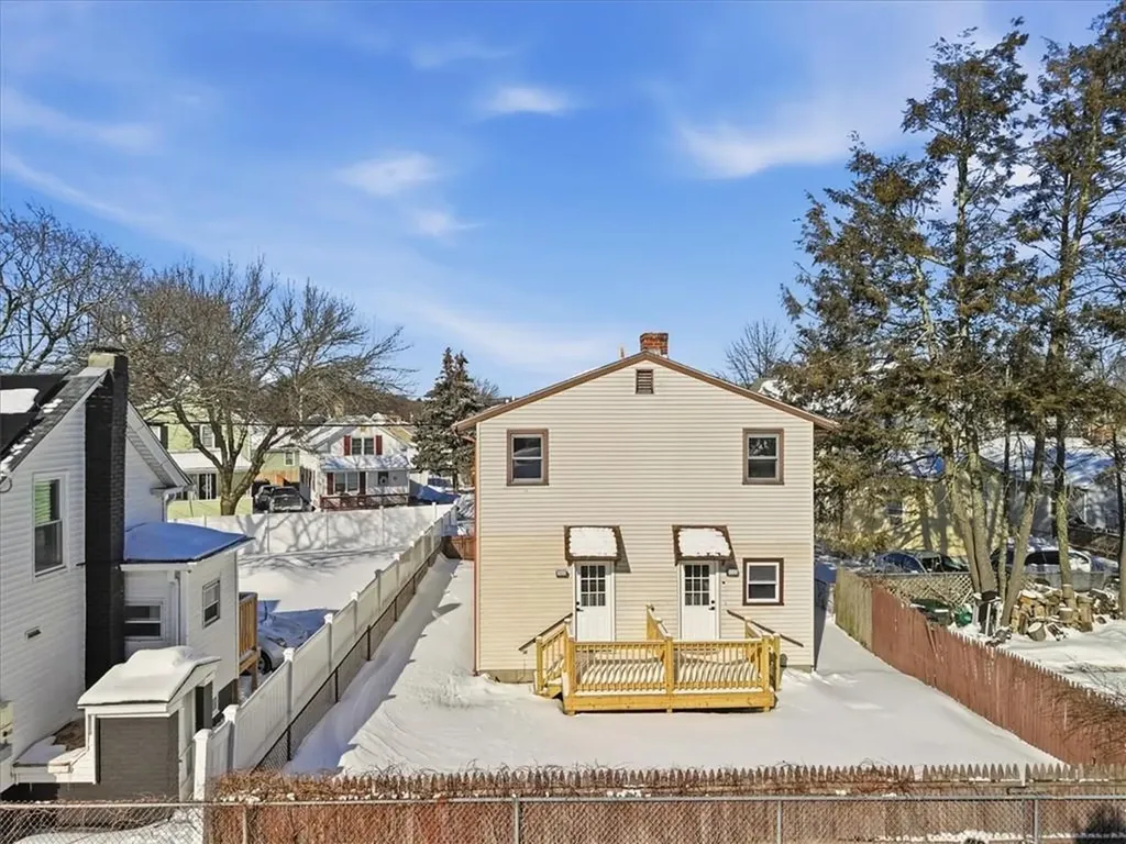 66 Glover Street Providence RI 02908