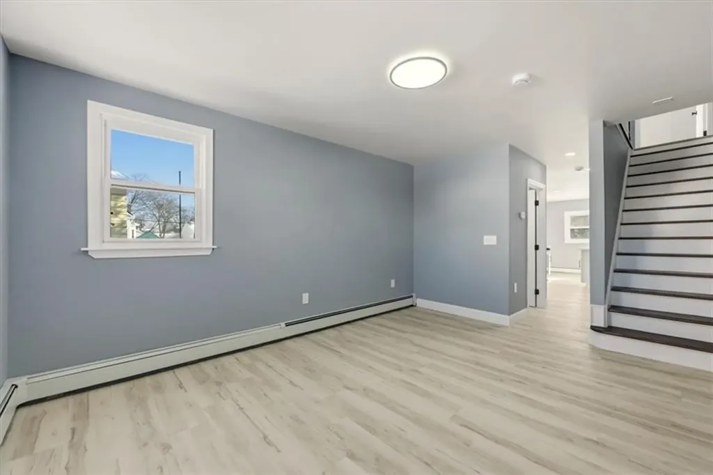 66 Glover Street Providence RI 02908