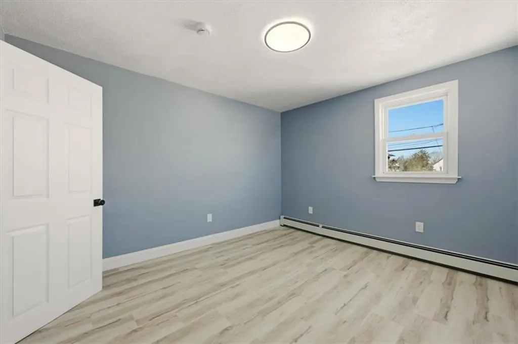 66 Glover Street Providence RI 02908